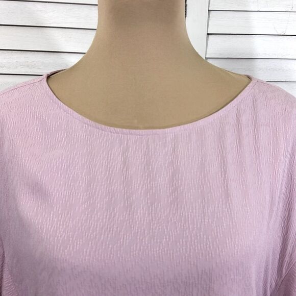 Chico's Top Size 1 (8) Flutter Sleeve Lightweight Flowy NWOT - Picture 4 of 11